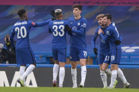 芝加哥小熊队宣布与顶级新秀克劳-阿姆斯特朗签下长期合约