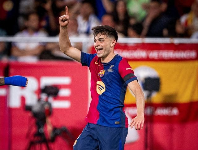 女子马拉松纪录被刷新广州马拉松