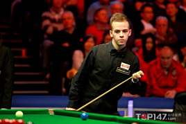 备受关注，伊万卡-特朗普的三个孩子作为梅西等人的球童入场