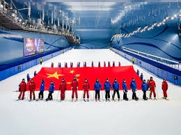 每一拍都是爱心！张江镇这场街区羽毛球比赛挥洒汗水，更温暖人心